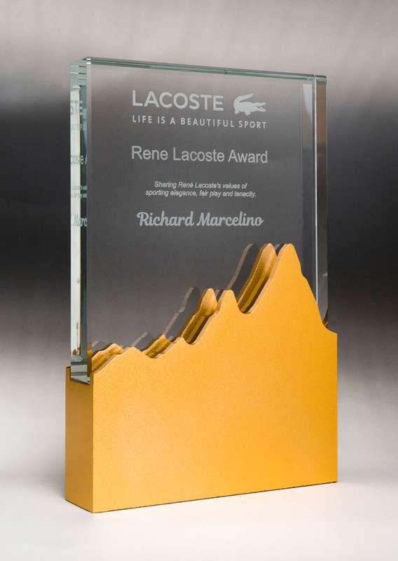 Vetro di fusione moderno-Summit