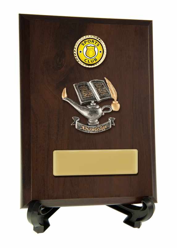 Targa con finiture di conoscenza