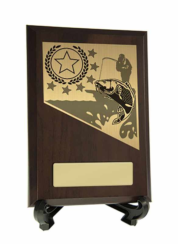 Targa con finiture per la pesca