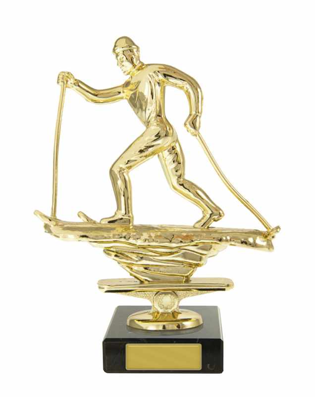 Sci di fondo alla base