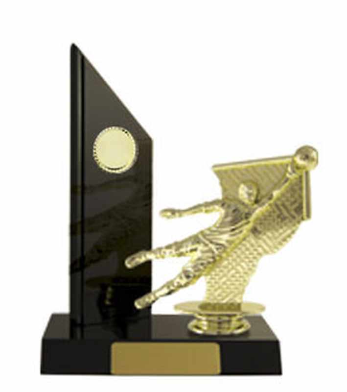 Portiere da calcio con costruzione in legno